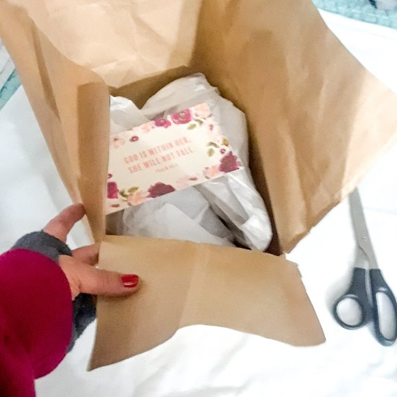 Welcome to my Closet! - Picture 13 of 16